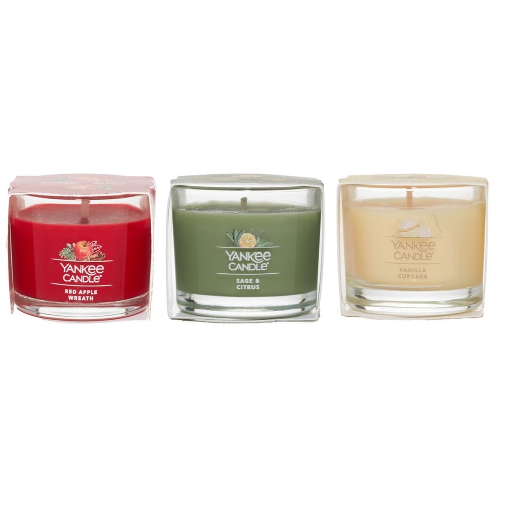RESERVED - Adrienne - Yankee Candle NIB Gift Set - Picture 2 of 2